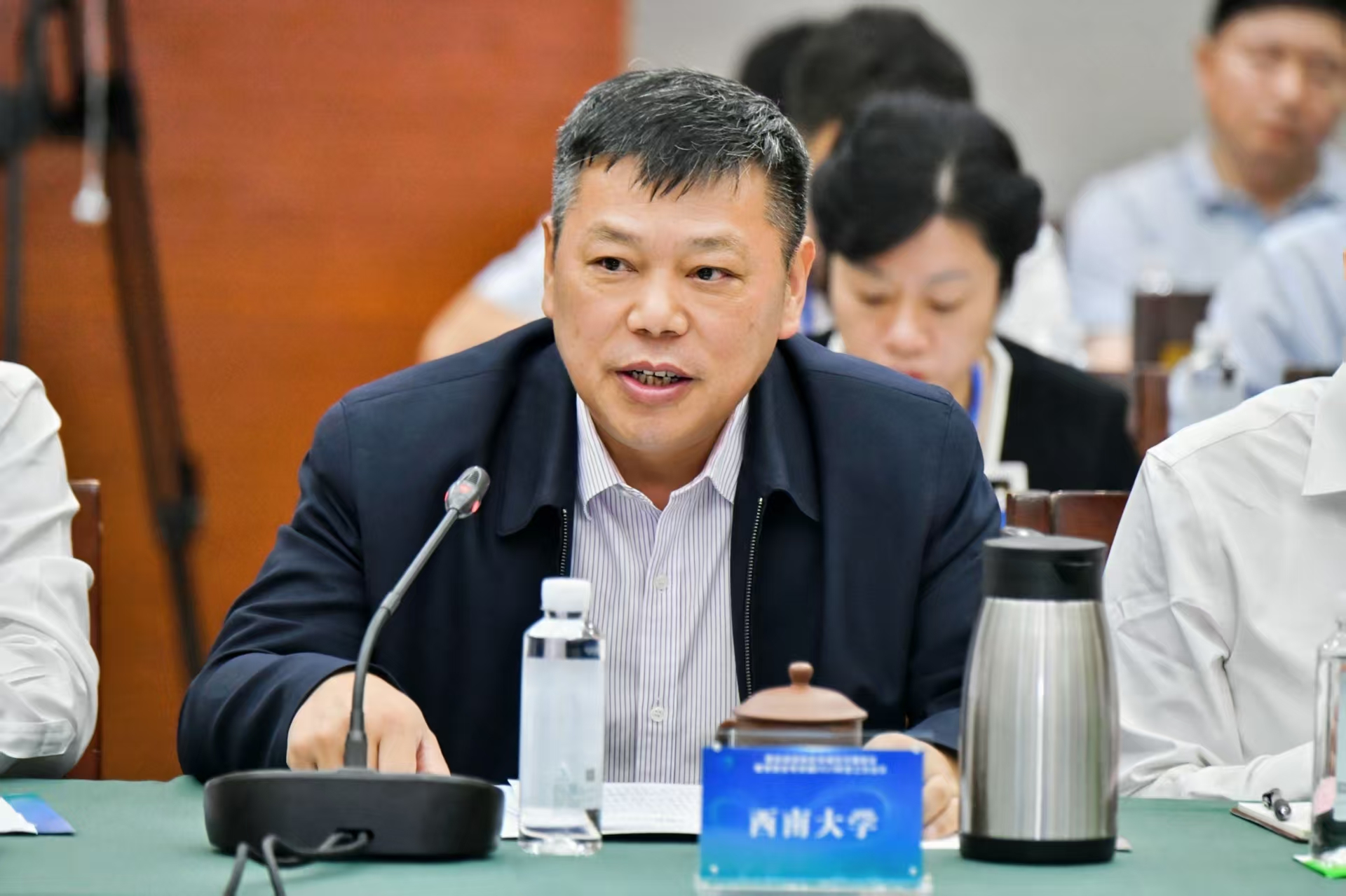 文件名称:卫国书记荣昌双城经济圈教育联合2025年工作会发言照片 20251017.jpg原图大小:0.79MB