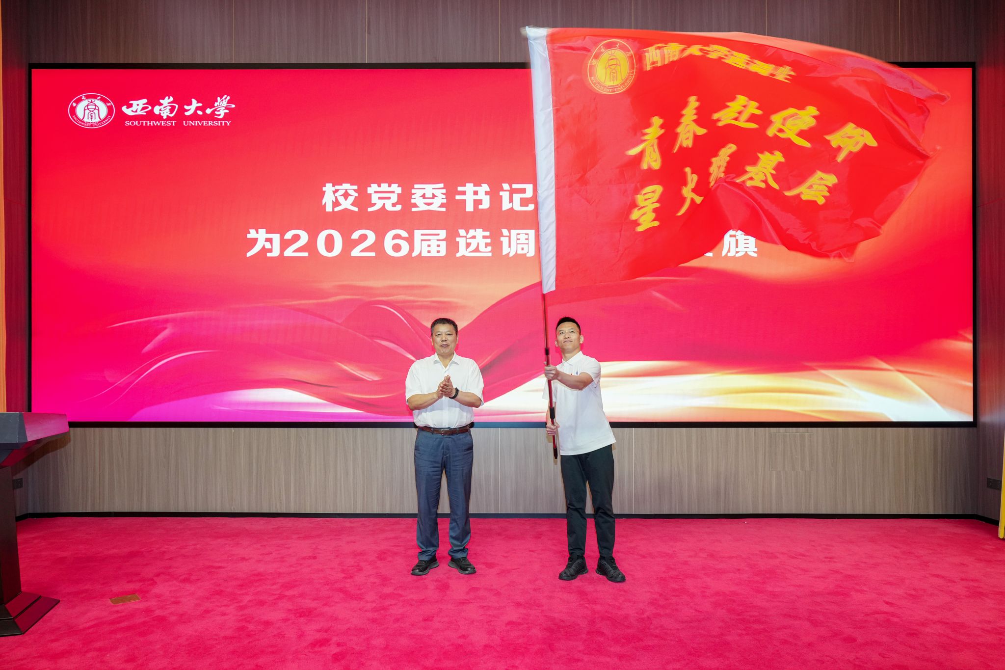 文件名称:DSC00618.jpg原图大小:6.32MB