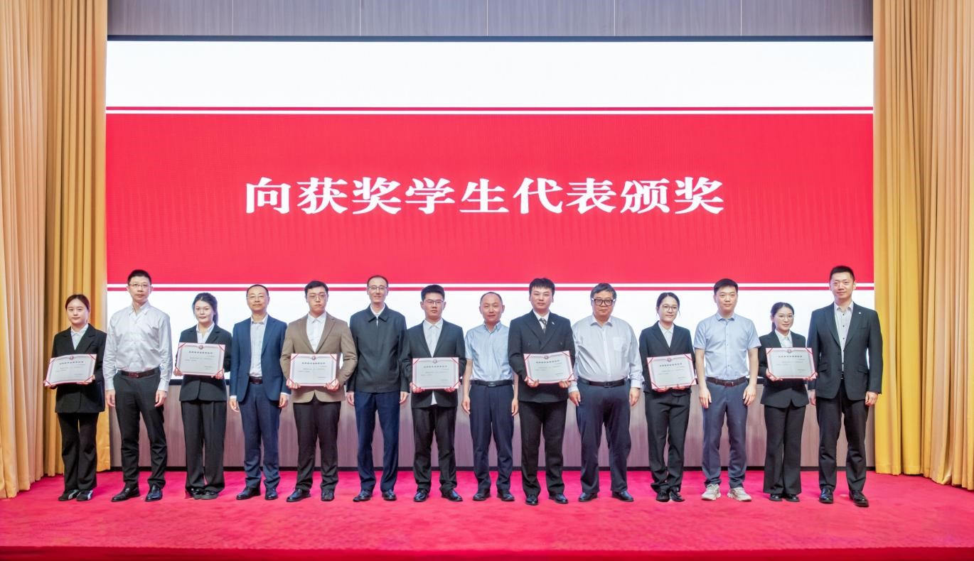文件名称:1.jpg原图大小:0.19MB